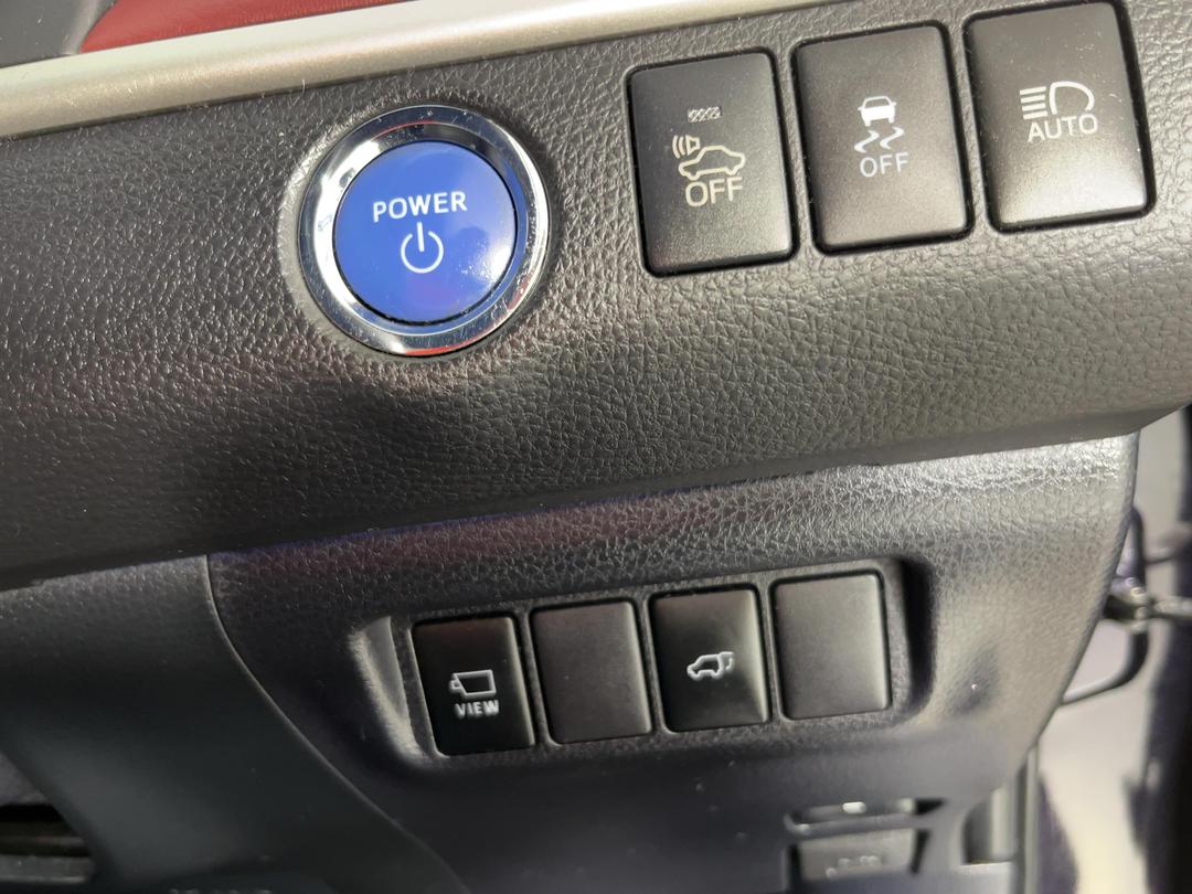 Photo '27' of Toyota Harrier