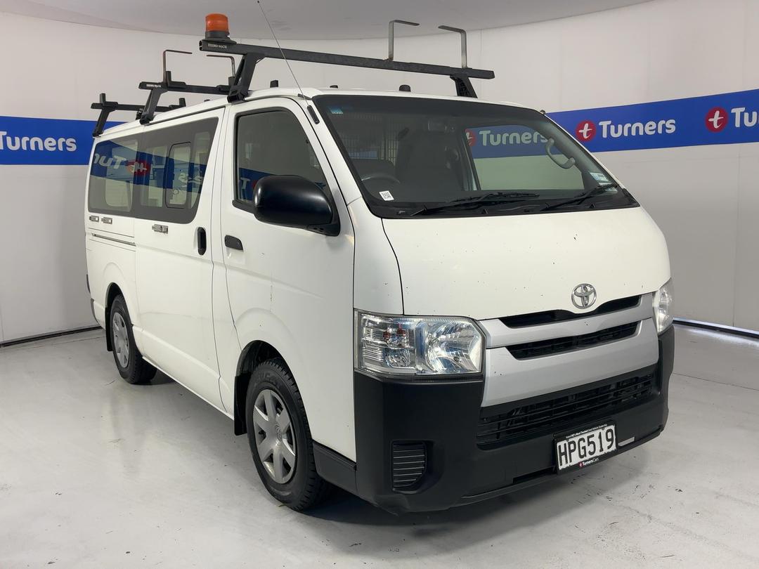 Photo '1' of Toyota Hiace