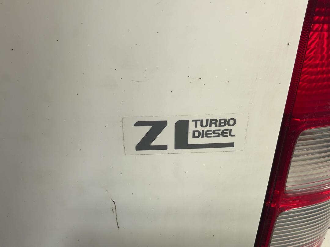 Photo '27' of Toyota Hiace