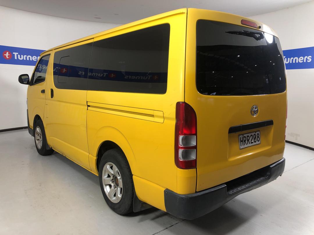 Photo '5' of Toyota Hiace