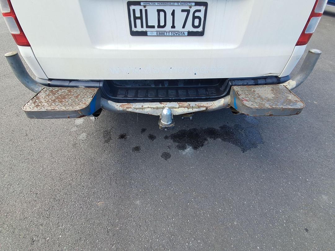 Photo '17' of Toyota Hiace ZL 3.0TD 4A 3 SEAT Van