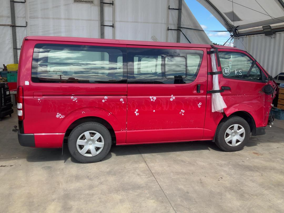 Photo '9' of Toyota Hiace ZL TD Photo '9' of Toyota Hiace ZL TD