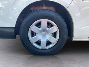 Photo '10' of Toyota Hiace