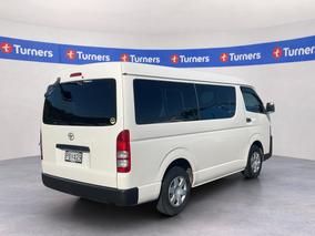 Photo '7' of Toyota Hiace