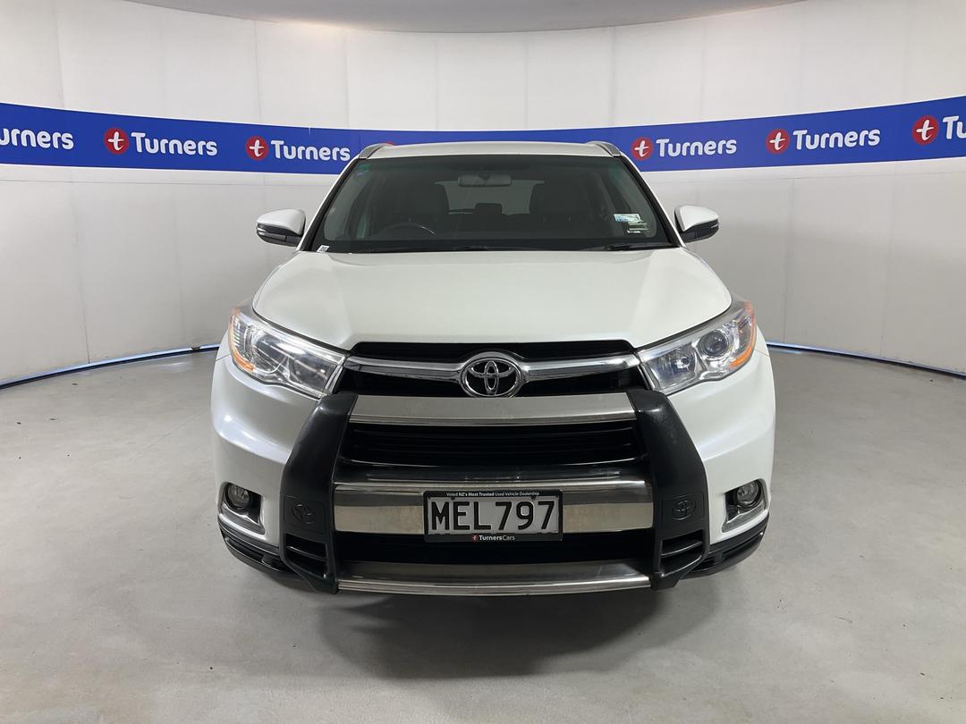 Photo '2' of Toyota Highlander