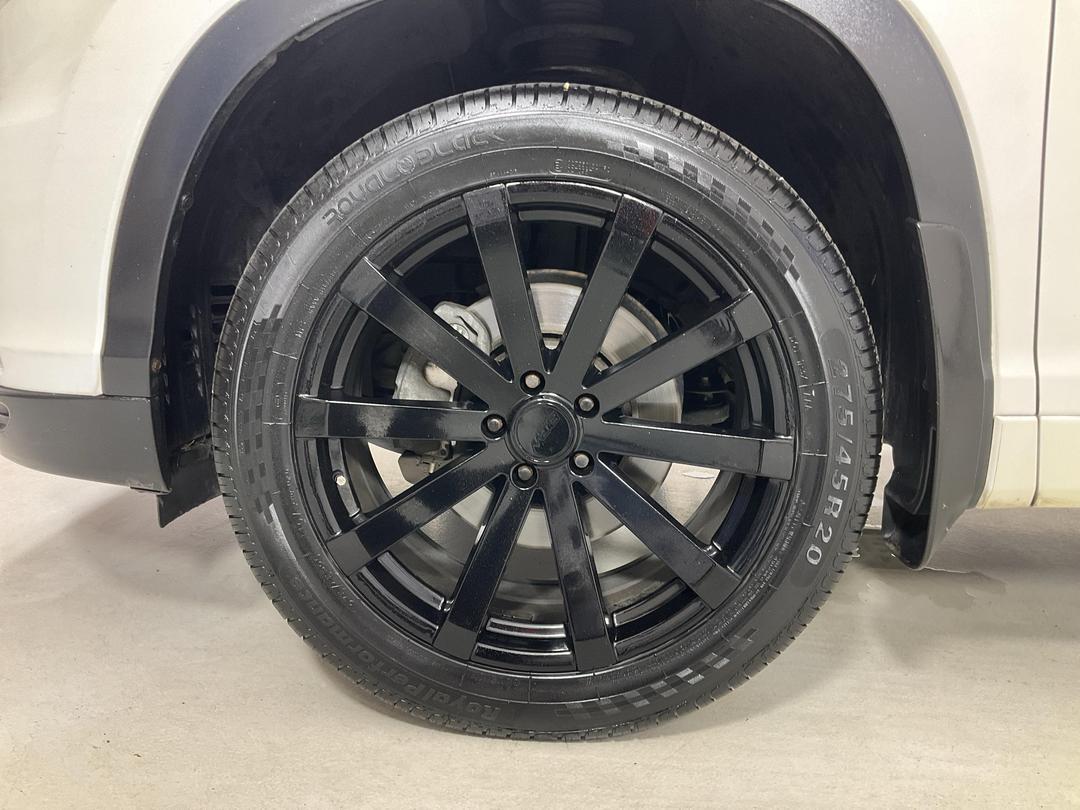 Photo '10' of Toyota Highlander