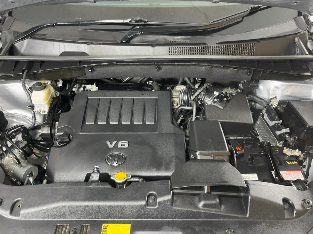 Photo '13' of Toyota Highlander