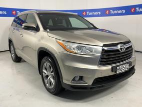 Photo '1' of Toyota Highlander