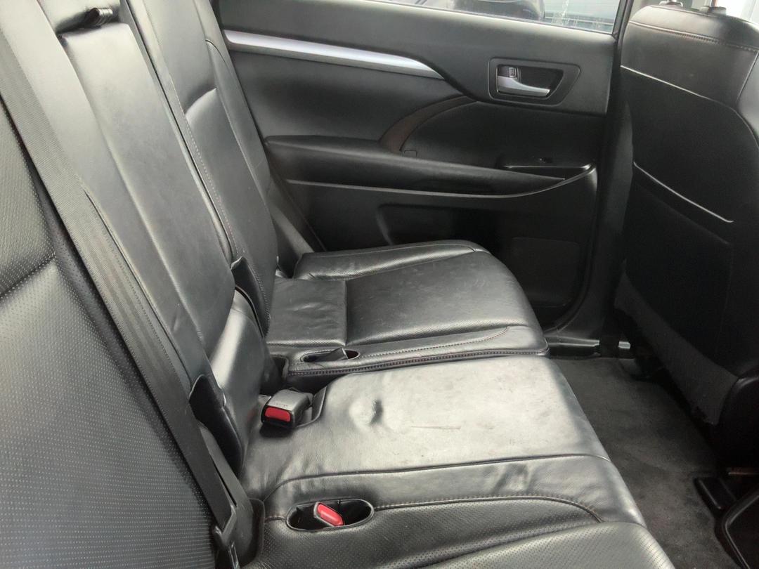 Photo '6' of Toyota Highlander GXL Photo '6' of Toyota Highlander GXL