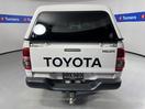 Thumbnail '6' of Toyota Hilux