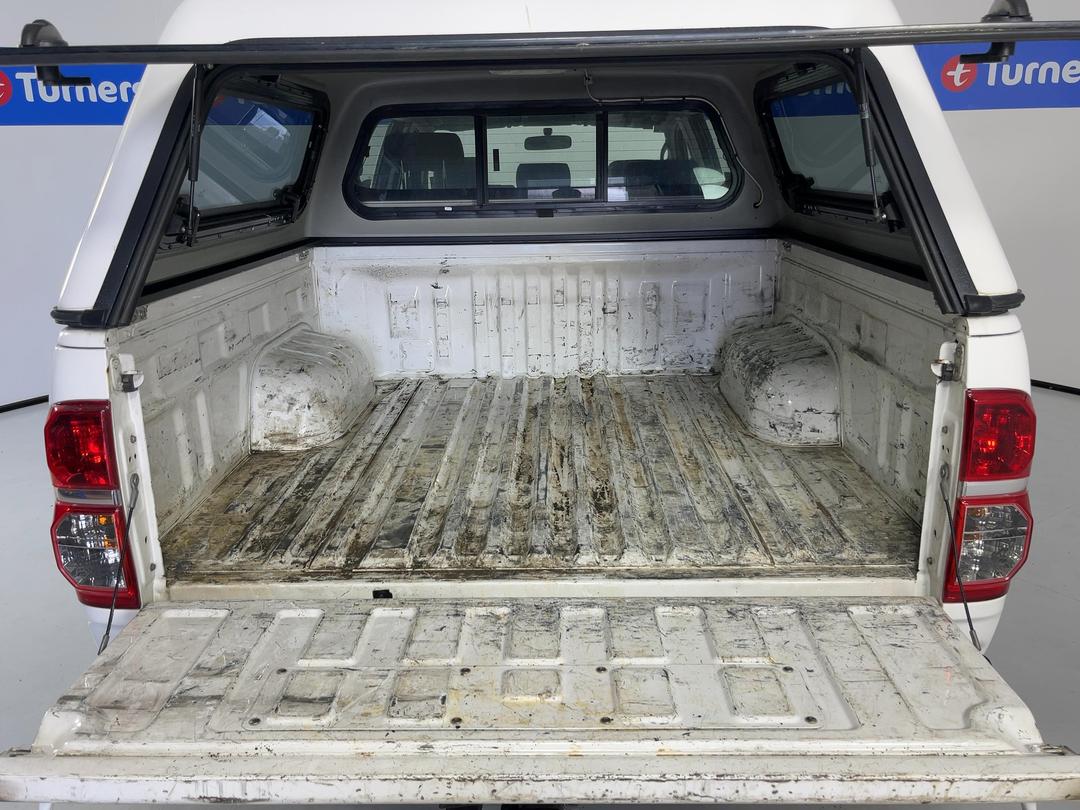 Photo '14' of Toyota Hilux
