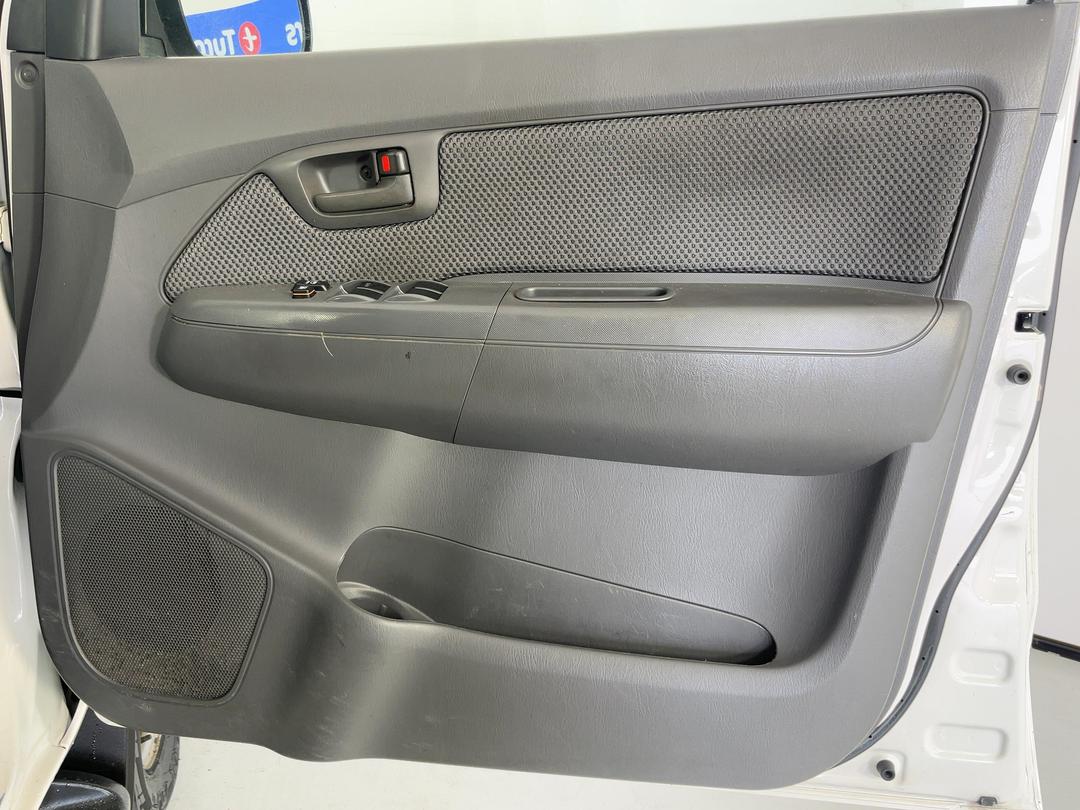 Photo '15' of Toyota Hilux