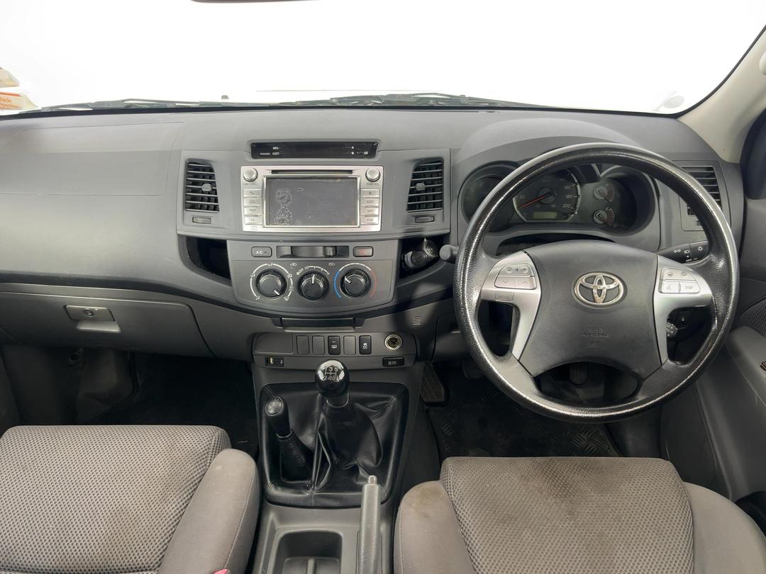 Photo '17' of Toyota Hilux