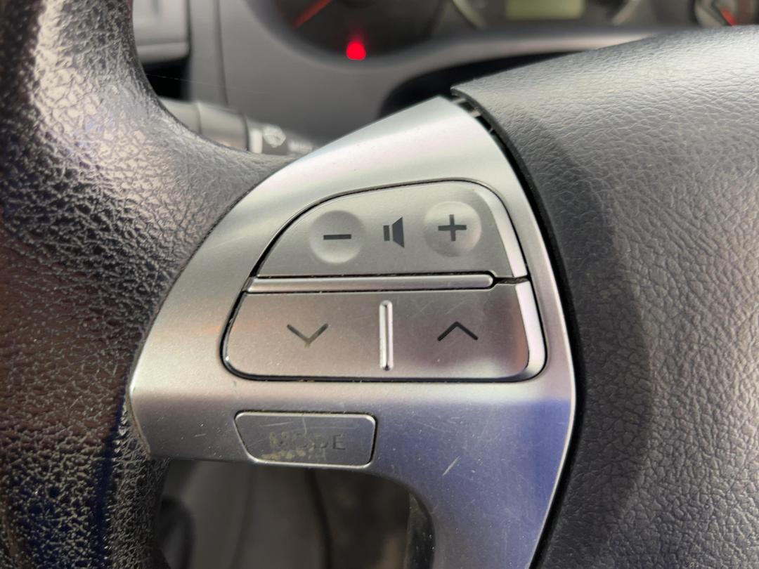 Photo '24' of Toyota Hilux