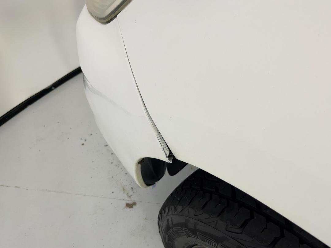 Photo '31' of Toyota Hilux
