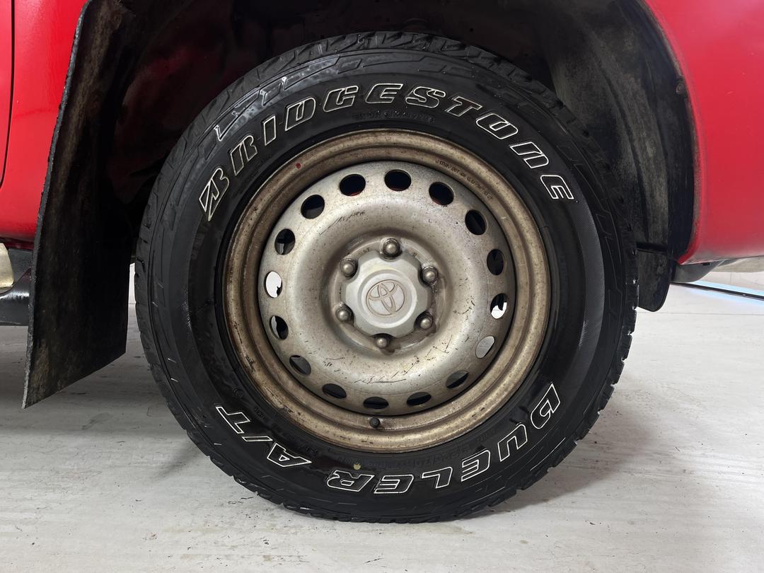 Photo '9' of Toyota Hilux