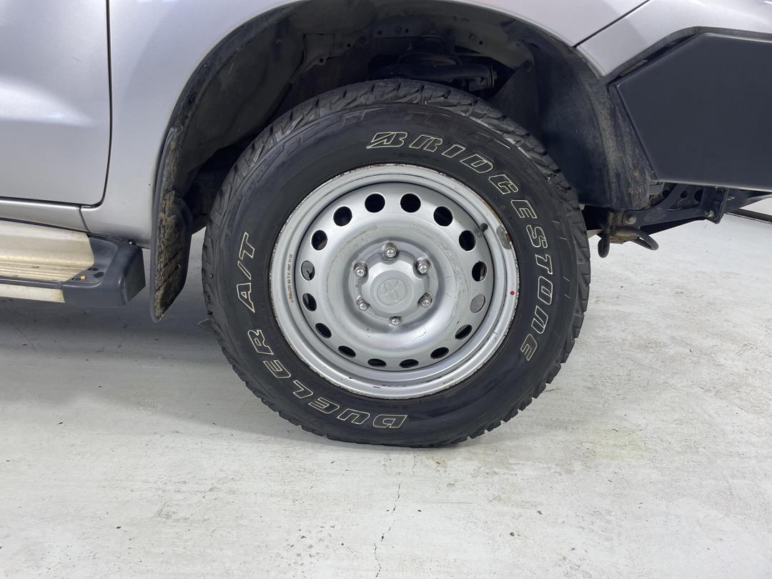 Photo '9' of Toyota Hilux