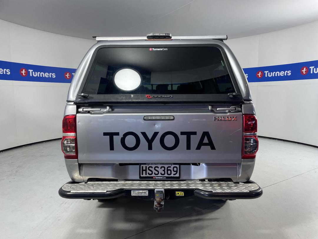 Photo '6' of Toyota Hilux
