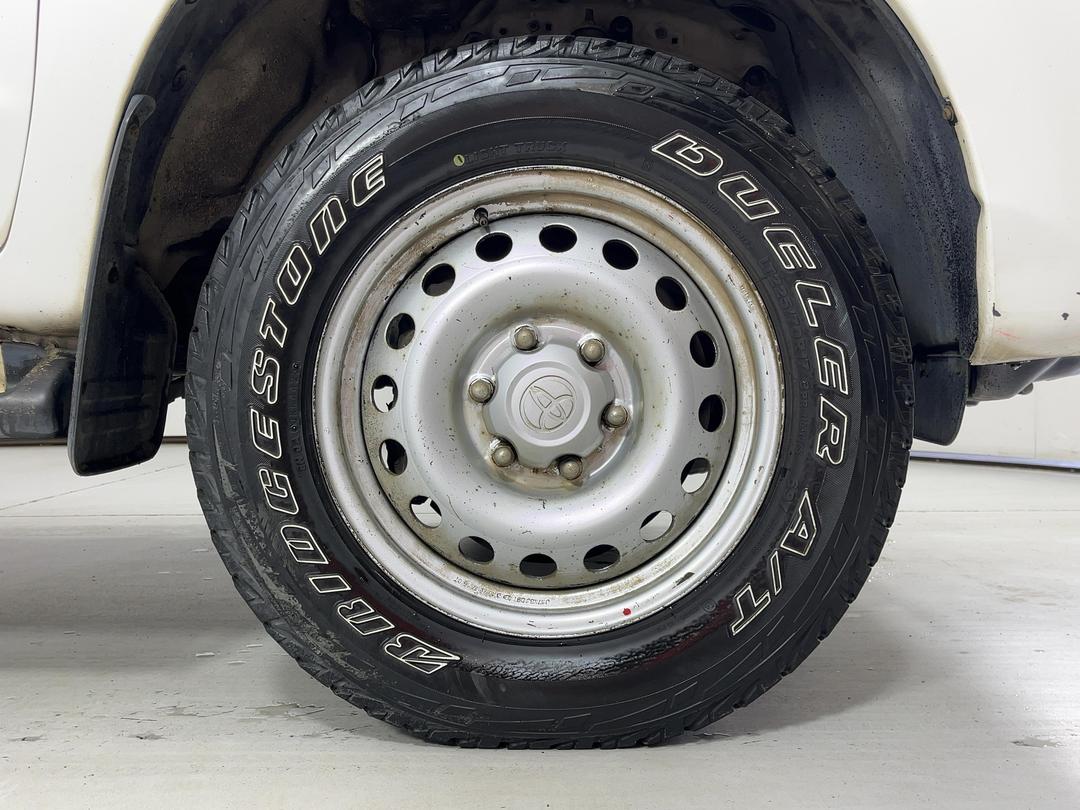 Photo '9' of Toyota Hilux