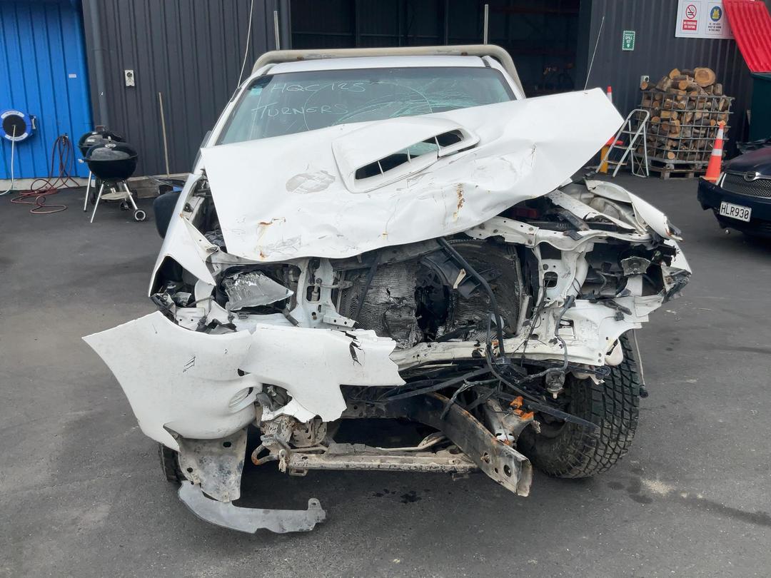 Photo '3' of Toyota Hilux TD SC/CC Photo '3' of Toyota Hilux TD SC/CC
