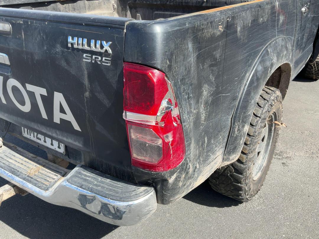 Photo '20' of Toyota Hilux SR5 TD DC Photo '20' of Toyota Hilux SR5 TD DC
