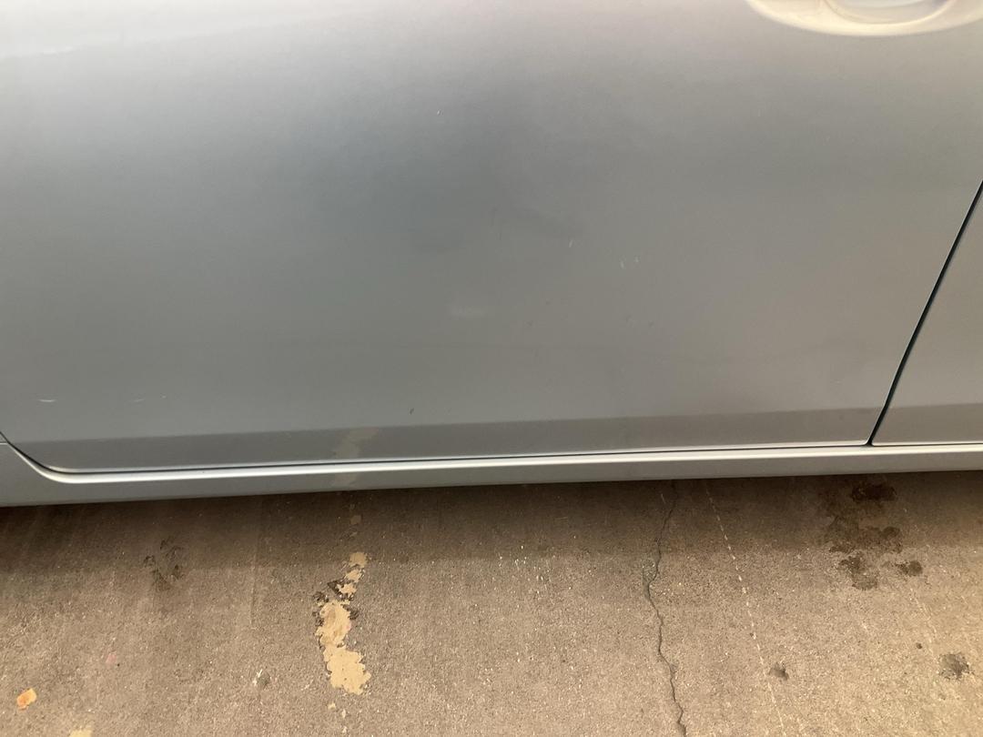 Photo '9' of Toyota Prius Alpha