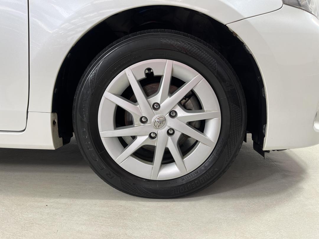 Photo '9' of Toyota Prius