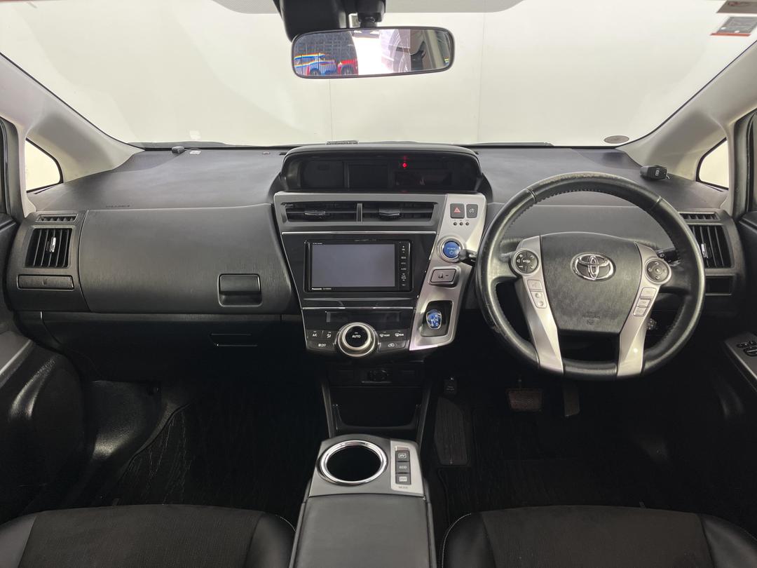 Photo '17' of Toyota Prius