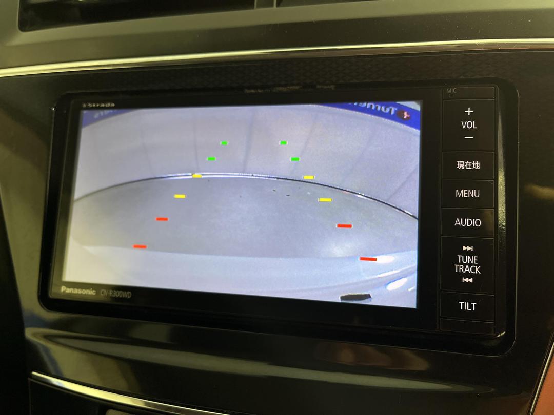 Photo '23' of Toyota Prius