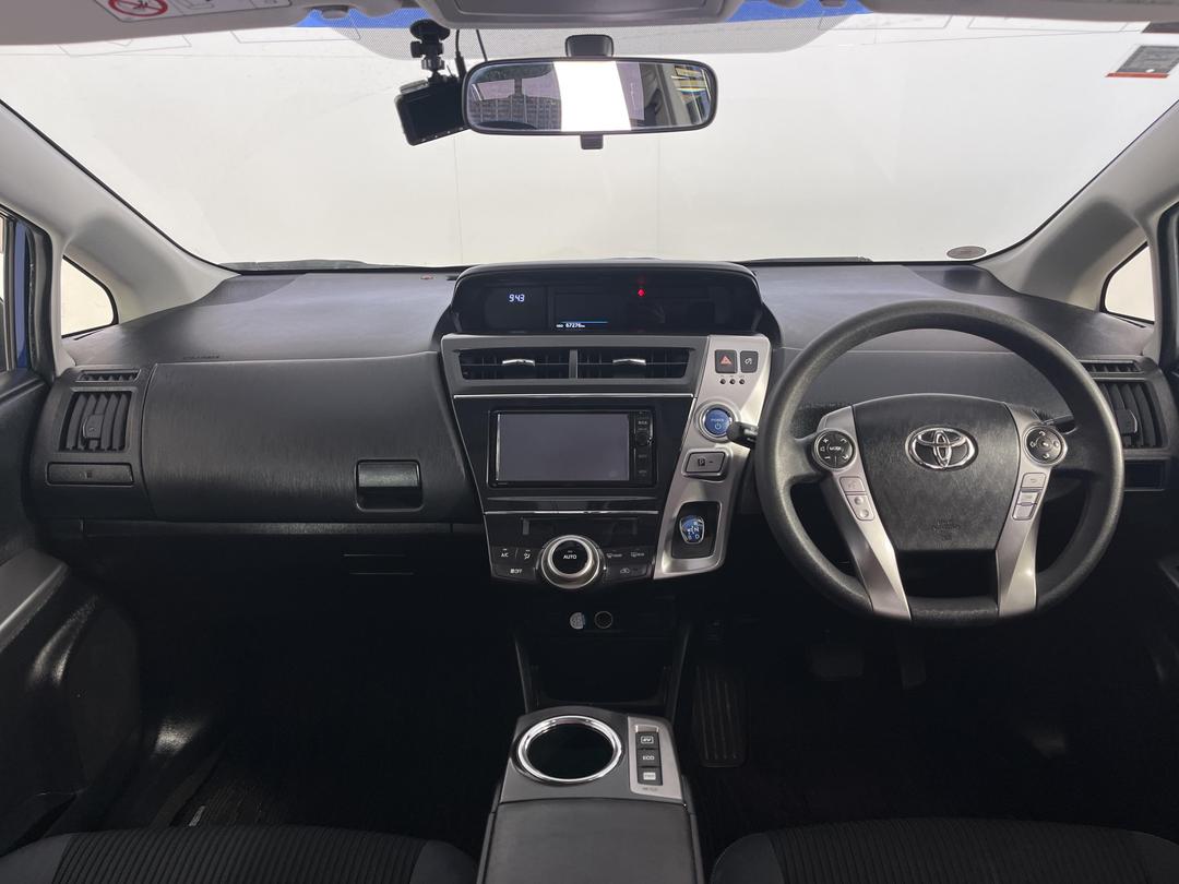 Photo '17' of Toyota Prius