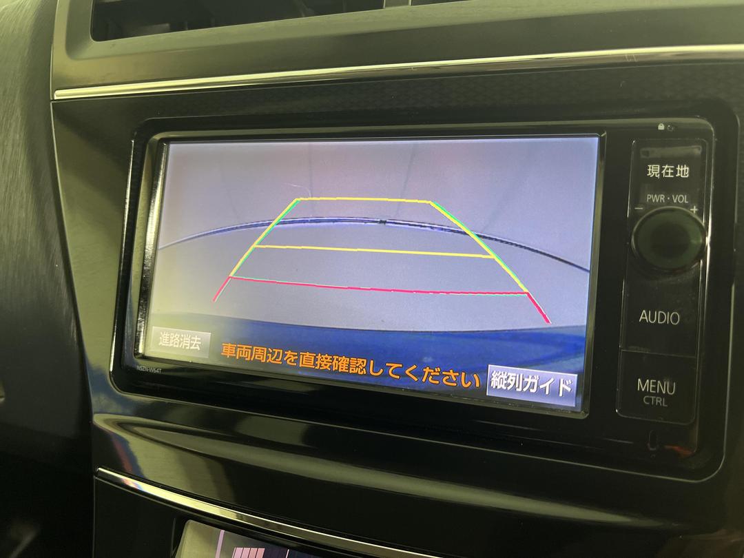 Photo '23' of Toyota Prius