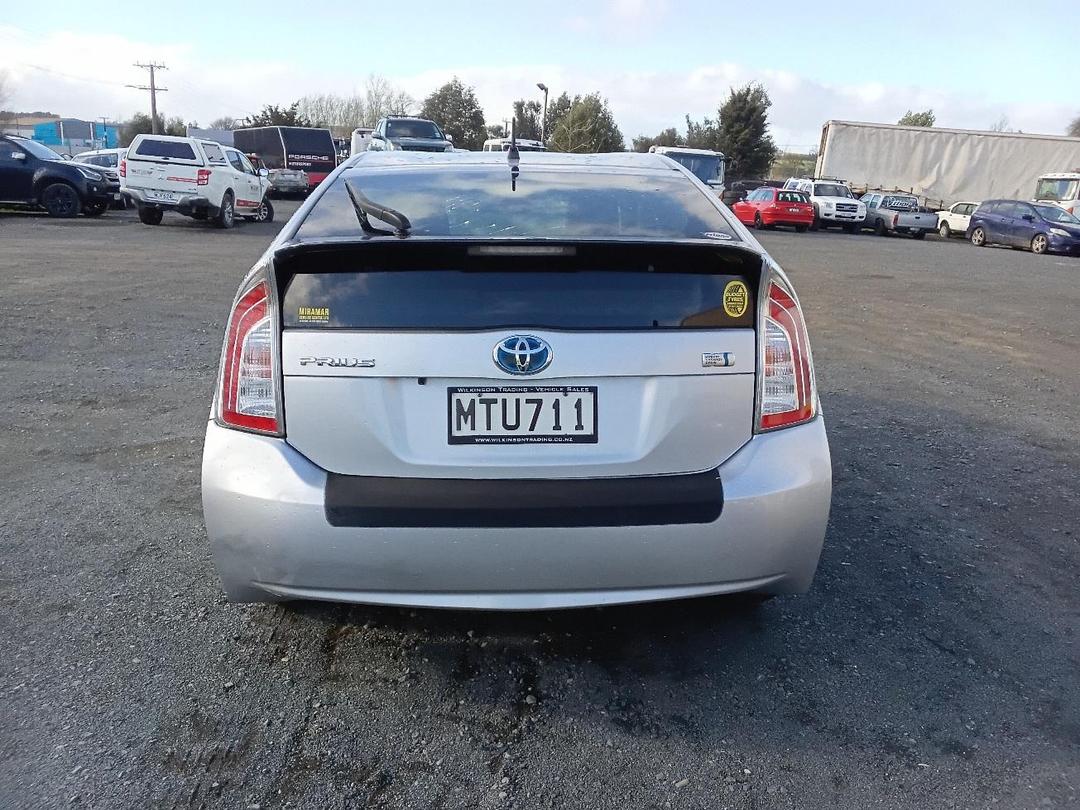 Photo '5' of Toyota Prius Photo '5' of Toyota Prius