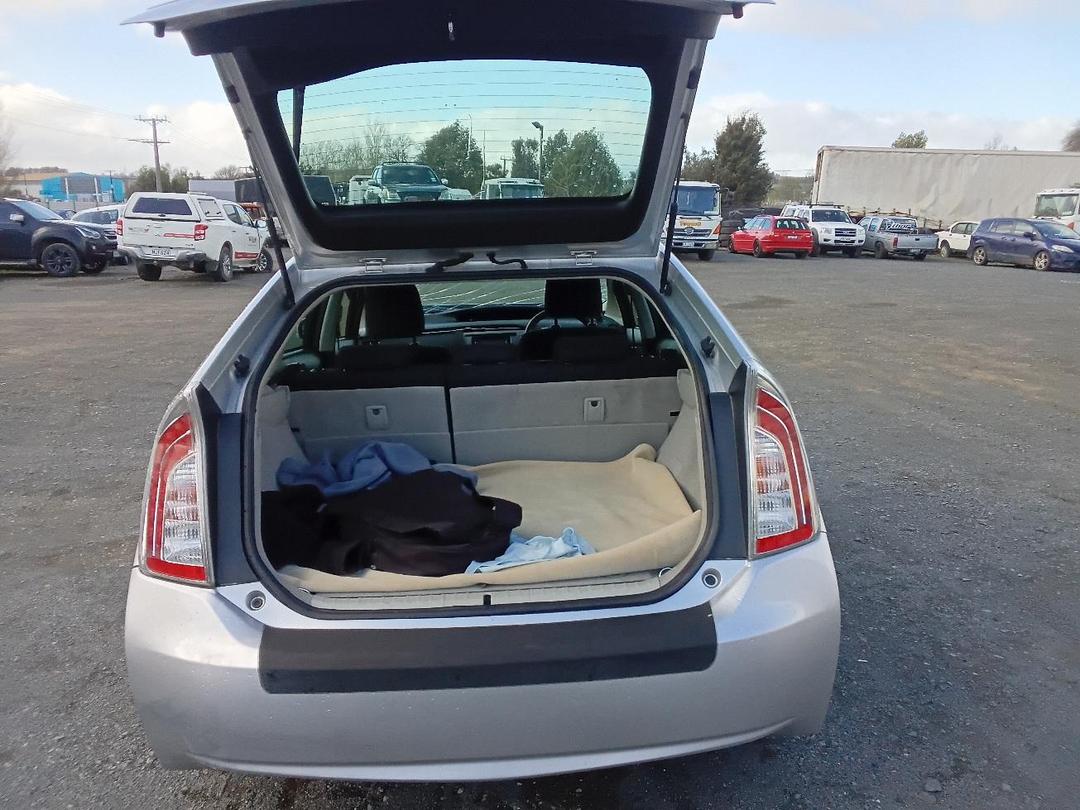 Photo '8' of Toyota Prius Photo '8' of Toyota Prius
