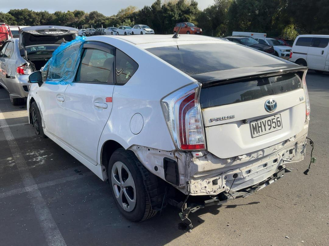 Photo '3' of Toyota Prius Photo '3' of Toyota Prius