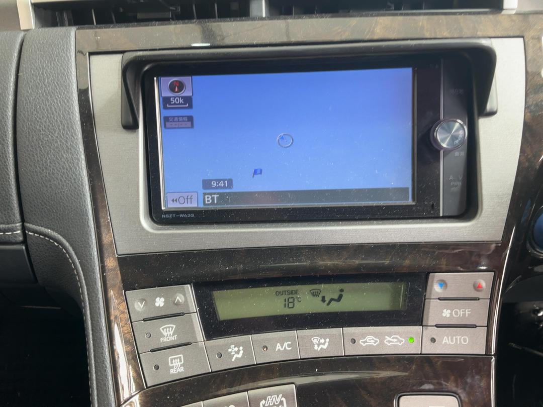 Photo '11' of Toyota Prius