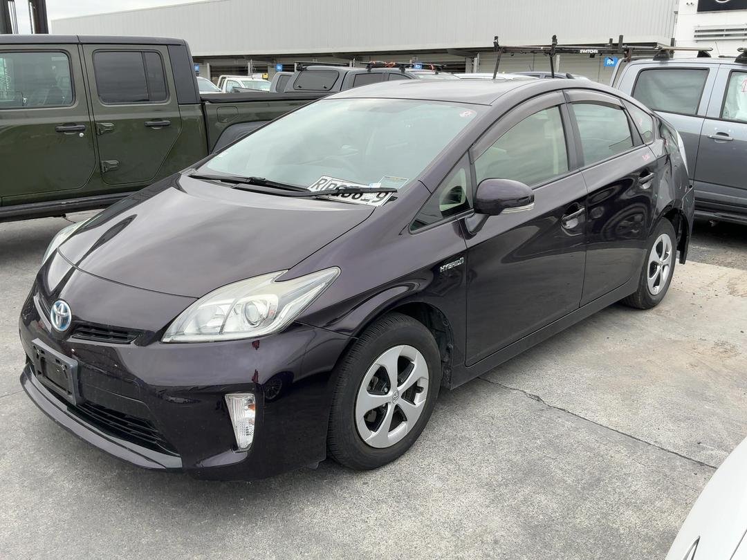 Photo '5' of Toyota Prius Photo '5' of Toyota Prius