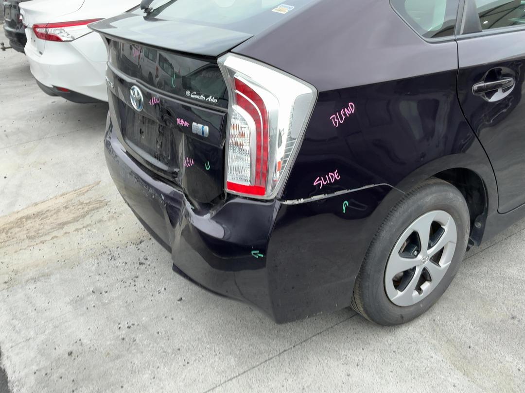 Photo '16' of Toyota Prius Photo '16' of Toyota Prius