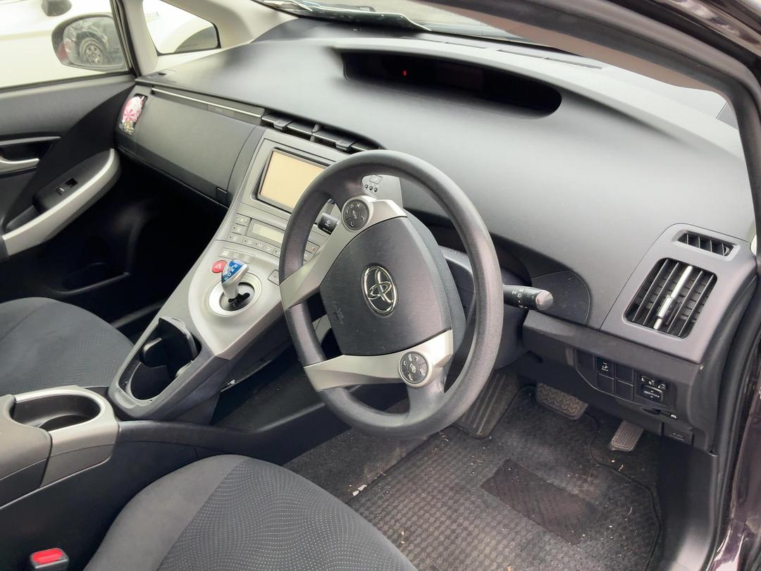 Photo '22' of Toyota Prius Photo '22' of Toyota Prius
