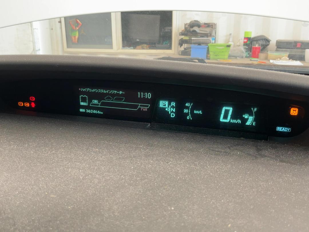Photo '16' of Toyota Prius Photo '16' of Toyota Prius