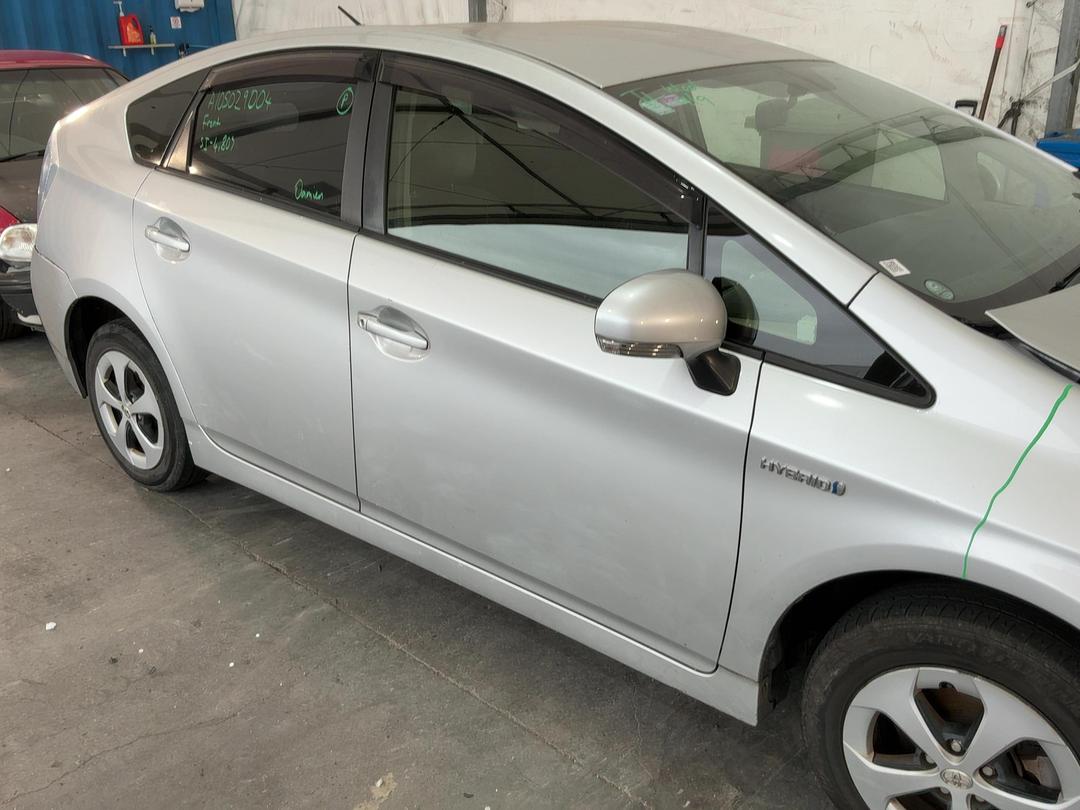 Photo '32' of Toyota Prius Photo '32' of Toyota Prius