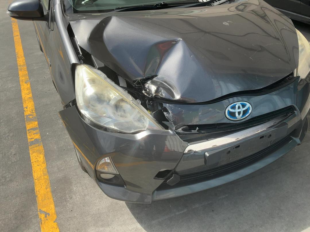 Photo '5' of Toyota Prius C