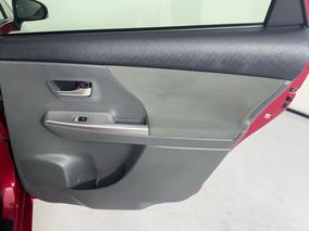 Photo '19' of Toyota Prius V
