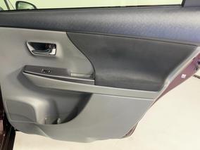Photo '19' of Toyota Prius V