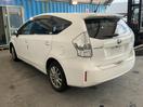 Thumbnail '4' of Toyota Prius V Prius Alpha