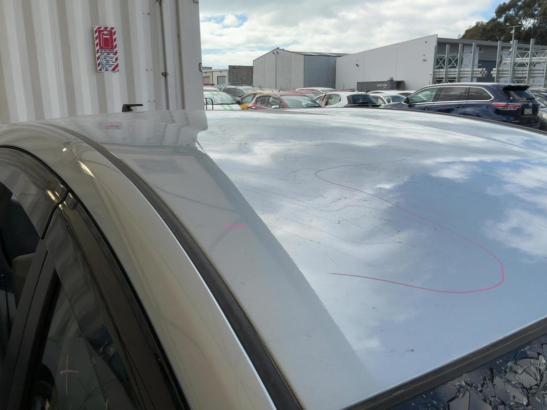 Photo '4' of Toyota Prius V Prius Alpha