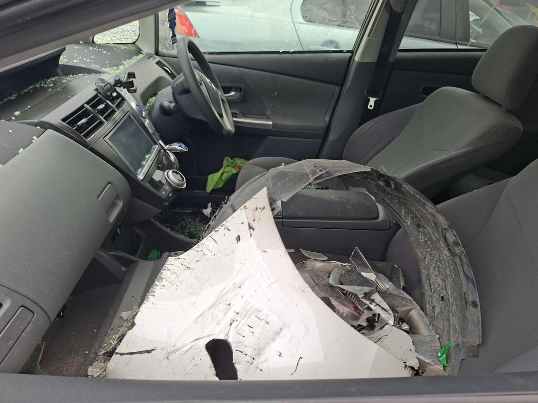 Photo '5' of Toyota Prius V Prius Alpha