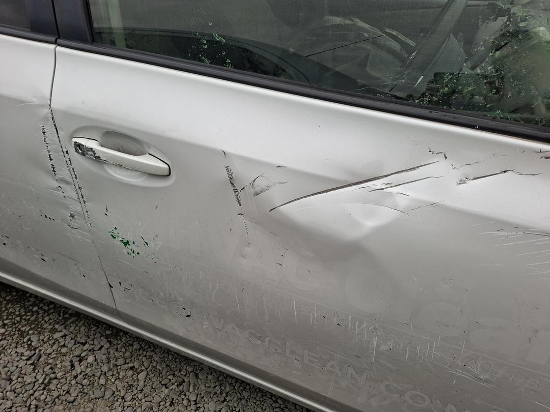 Photo '9' of Toyota Prius V Prius Alpha