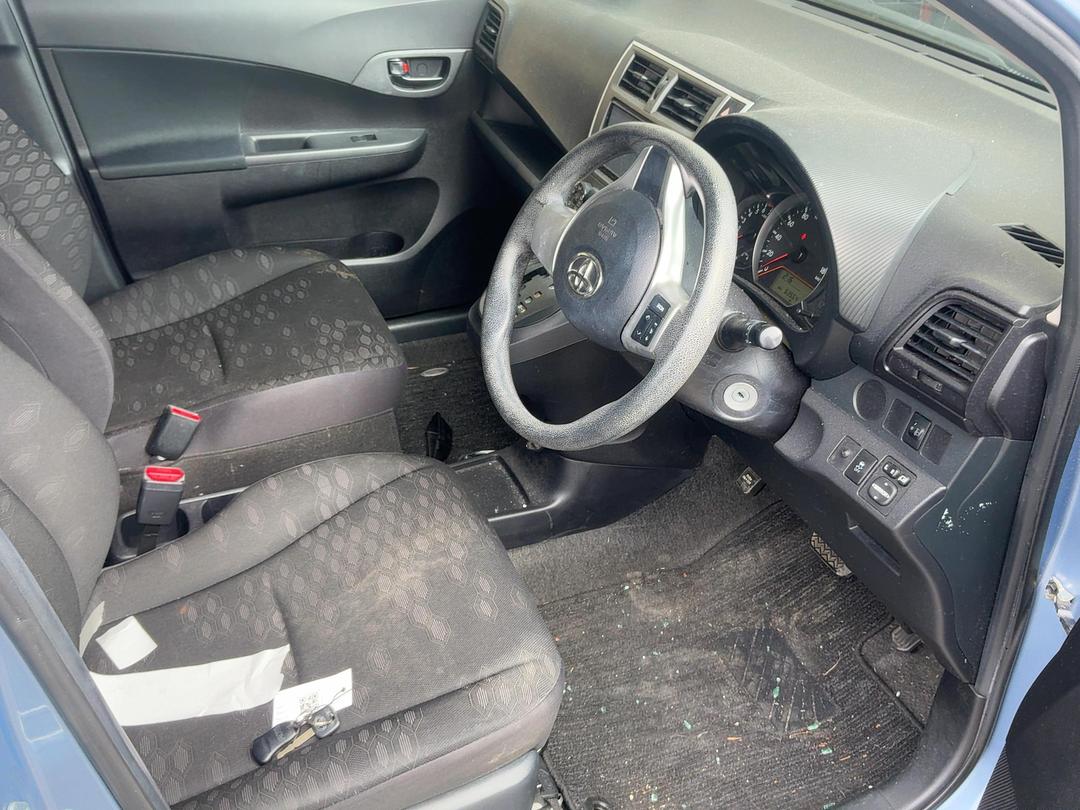 Photo '7' of Toyota Ractis Photo '7' of Toyota Ractis