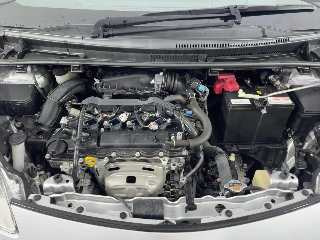 Photo '13' of Toyota Ractis