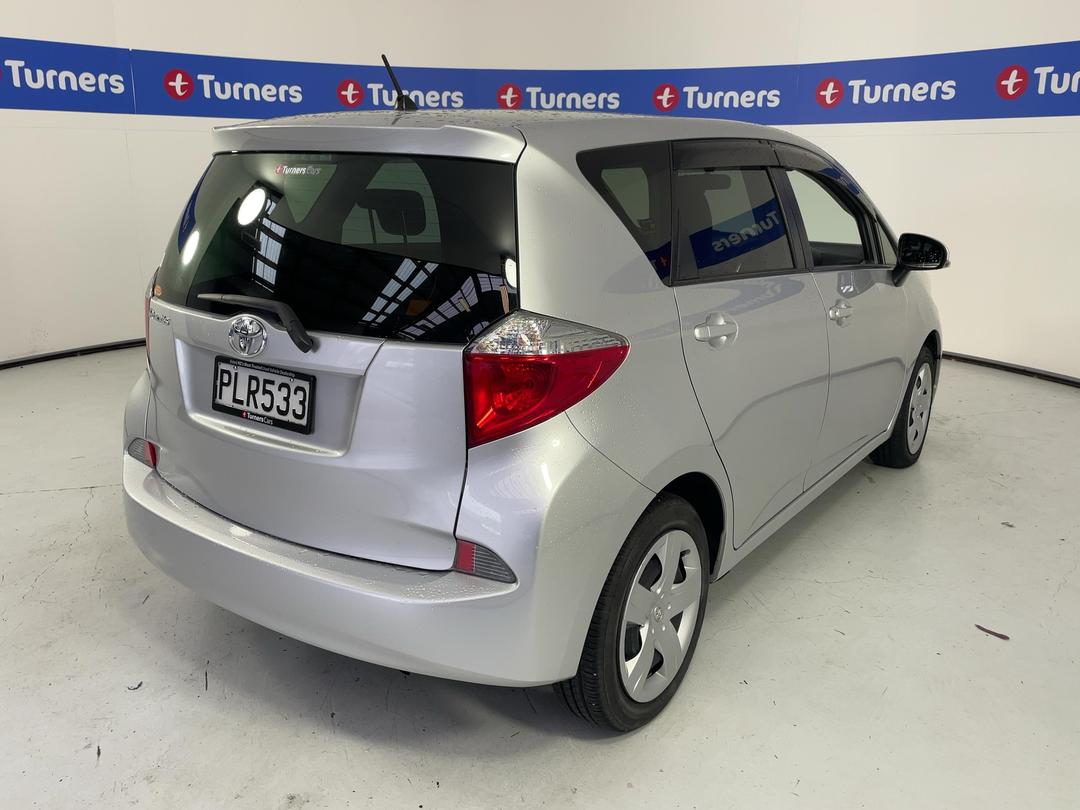 Photo '7' of Toyota Ractis